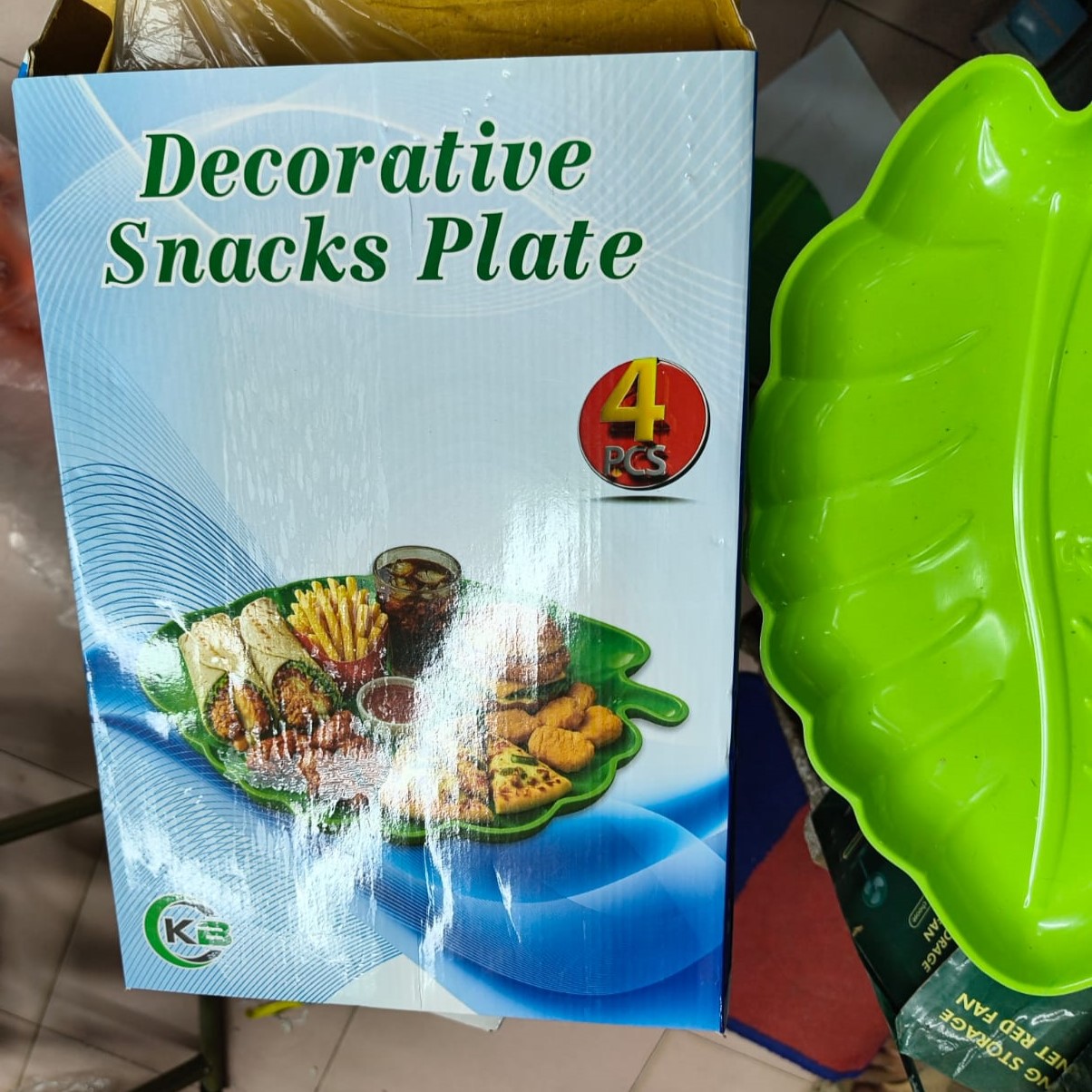 Decorative Leaf-Shaped Snacks Plate Set — photo 3